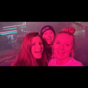 Meet your Posher, Madison